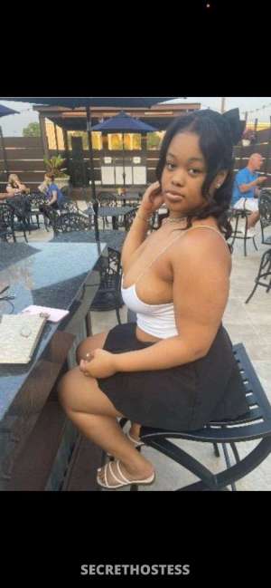 CUM Relax &amp; Unwind🥂I Offer INCALL OutcallSERVICES 27 year old Escort in Des Moines IA