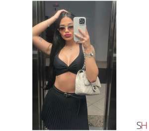 22 year old Brazilian Escort in London SARA SEXY LATINA ... 10min from barking station, Independent