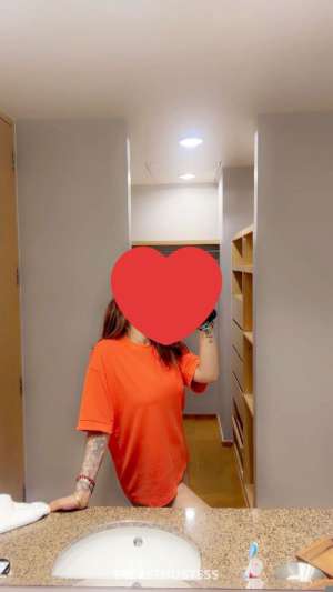 22 year old Asian Escort in Pune Rita Independent Cam or Real Meet, escort