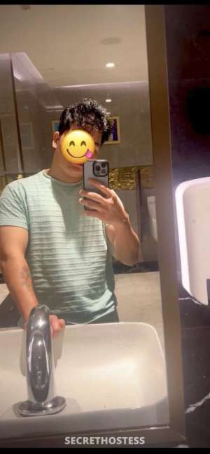 25 year old Asian Escort in Candolim, Goa Abhi Pun, Male escort