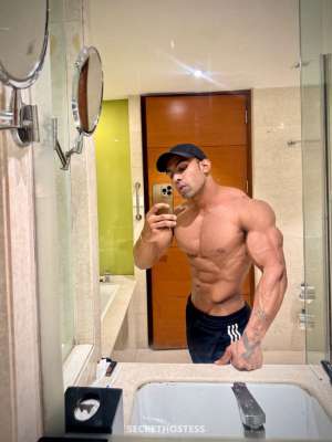 26 year old Indian Escort in Hyderabad Roman Mallik, Male escort