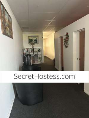 Escort 42KG 153CM Tall Image - 3