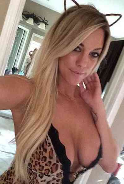 30Yrs Old Escort North Carolina Image - 2