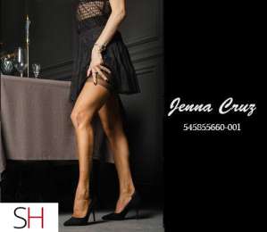 20 year old Caucasian Escort in City of Edmonton JENNA CRUZ Stunning 5'8 Classy Hot Cougar / Milf 