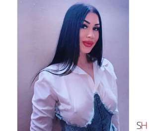20 year old Russian Escort in Nottingham RUBY.RUSSIAN..short time here.domination bj, Independent