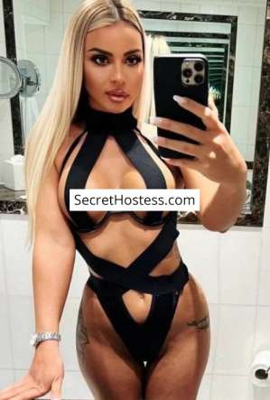 23 year old Caucasian Escort in Hamburg Ava, Agency