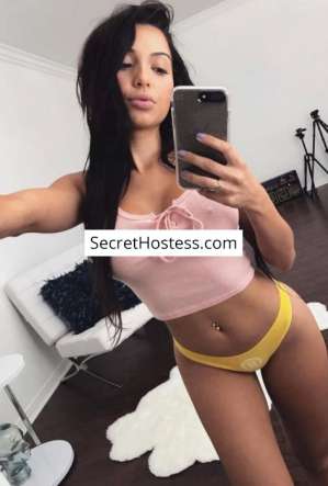 27 year old Caucasian Escort in Tallinn Kelly, Agency