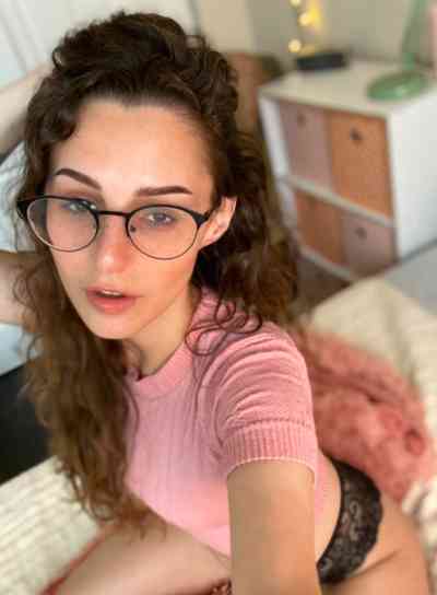 31 year old Escort in Albany Josh