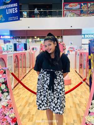 18 year old Asian Escort in Colombo Tashi, escort