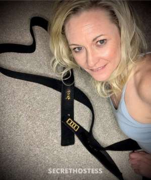 25 year old Escort in Jacksonville FL I’m available now