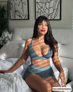 24 year old Escort in Lyon Escort model Emma, Lyon