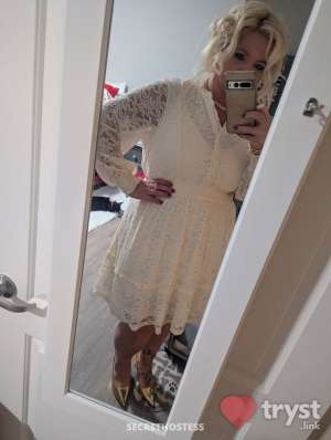 NoBS40 - Blonde hair, blue eyed beauty 0 year old Escort in Santa Rosa CA