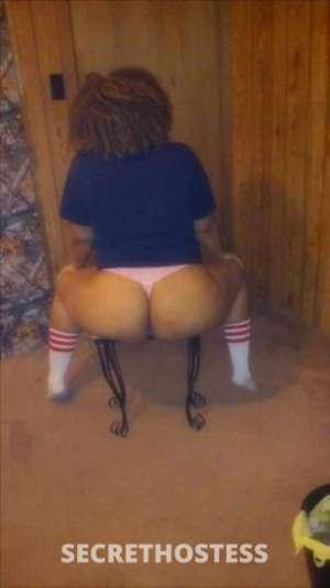 39 year old Escort in Harrisburg PA Looking for trouble...or maybe just you