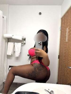 Niomie 20Yrs Old Escort Racine WI Image - 11