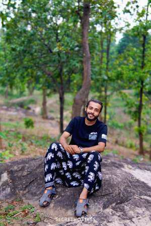 28 year old Asian Escort in Kolkata Ricky secret secure service, Male escort