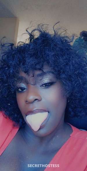 29 year old Escort in Wichita KS Chocolate factory