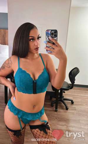 0 year old Escort in Roseville CA Lola Brinx - All natural DD Girl next door