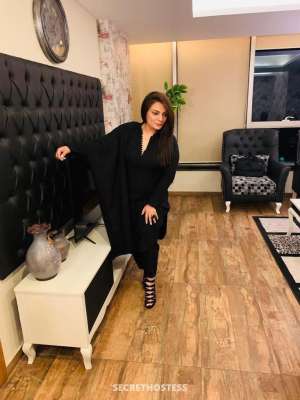 Ghazal Busty Milf, escort 24 year old Escort in Al Ain