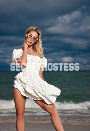 Estelle Escort 58KG 170CM Tall Naples FL Image - 14