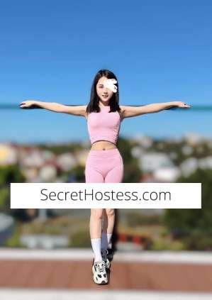 19 year old Asian Escort in Sunnybank Elvira Wang