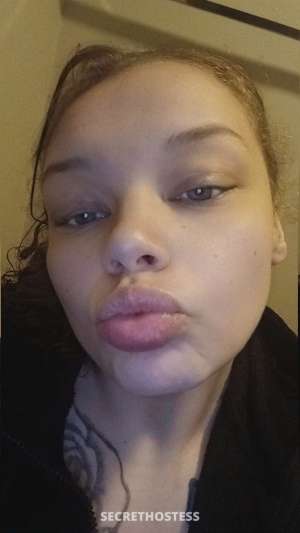 27 year old Escort in Wettest Baddest pussy bb available come cum early nut