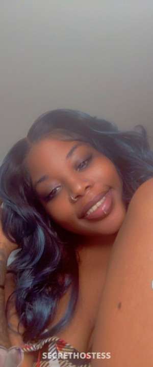 27 year old Escort in Houston TX In town causing distractions if yu wanted juicebox, now is 