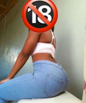 Mouna, escort 21 year old Escort in Abidjan