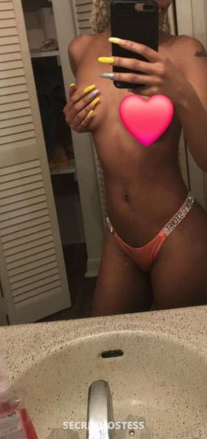 22 year old Escort in Columbus GA looking for rn outcalls only
