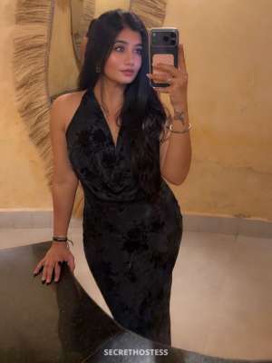 22 year old Indian Escort in Abu Dhabi Komal Indian Sex Queen, escort