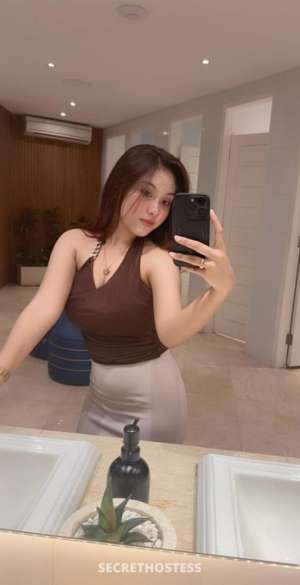 49 year old Asian Escort in Jakarta Isyana, escort