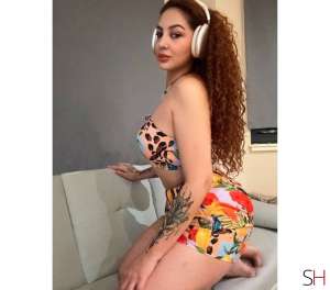 24 year old Latino Escort in London Marry AVAILABLE RIGHT NOW, Independent