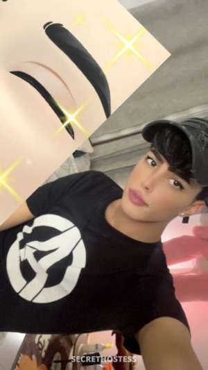 20 year old Escort in Jeddah زائر, Male escort