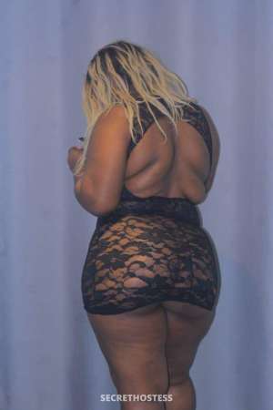 Claudia, escort 22 year old Escort in Abidjan
