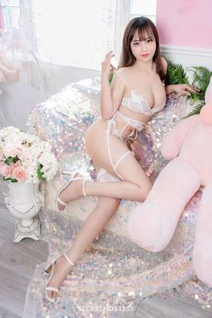 23Yrs Old Escort 169CM Tall Abu Dhabi Image - 1