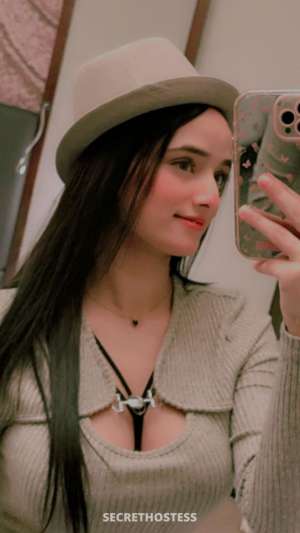 23 year old Indian Escort in Abu Dhabi Sapna High Class Model, escort