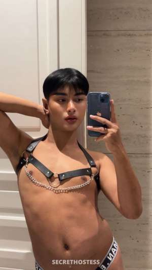 Big Dik Bee Top &amp; Bottom, Male escort 25 year old Escort in Hat Yai