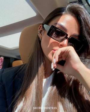 21 year old Russian Escort in Al Manama Kwky, escort