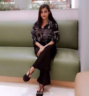 25 year old Indian Escort in Chennai Monika Malhotra, escort
