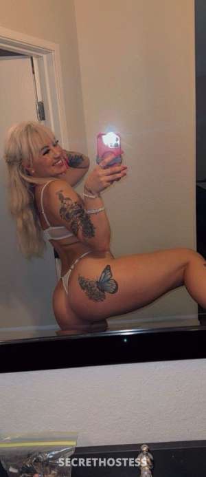 Tay Kay Escort model 0 year old Escort in Minneapolis MN