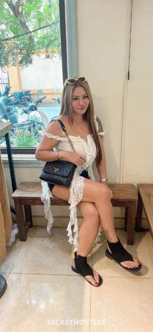 Escort 165CM Tall Pattaya Image - 1