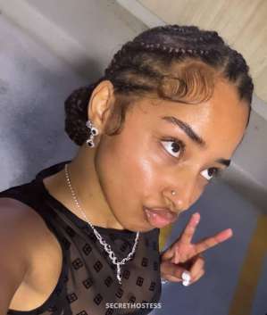 27 year old Escort in Fredericton Come unlock another level of fun with a petite text/email me