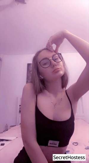 28 year old Asian Escort in Chicago IL Escort model Amy Sandra Boyd, Chicago