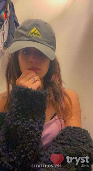 Polkadot 0 year old Escort in Medford OR