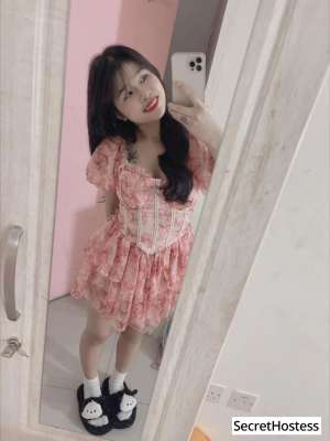 18 year old Escort in Abu Dhabi Escort model Helen, Abu Dhabi