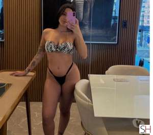22 year old Escort in Birmingham Kiara .. Back to Birmingham ..., Independent