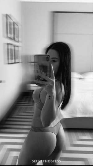 28 year old Asian Escort in Dubai Ruby, escort
