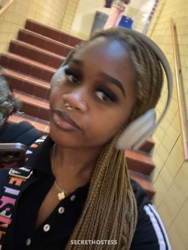 Mara 18Yrs Old Escort Lincoln NE Image - 6