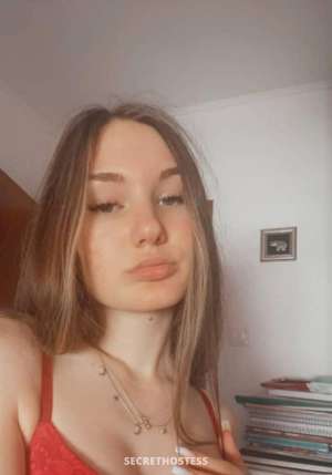 im available for fun both in and out call 29 year old Escort in Comox Balley