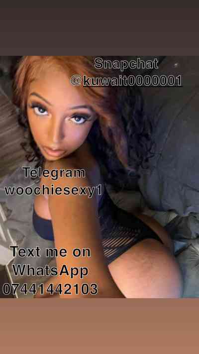 26 year old Black Escort in Hull Text me on WhatsAxxxx-xxx-xxx