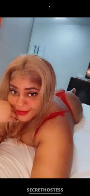 29 year old Escort in latina super caliente y super complaciente